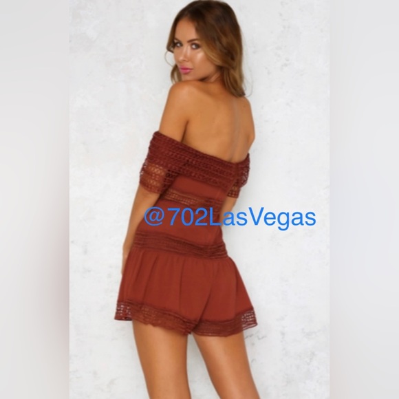 Hello Molly Romper playsuit - Picture 5 of 6